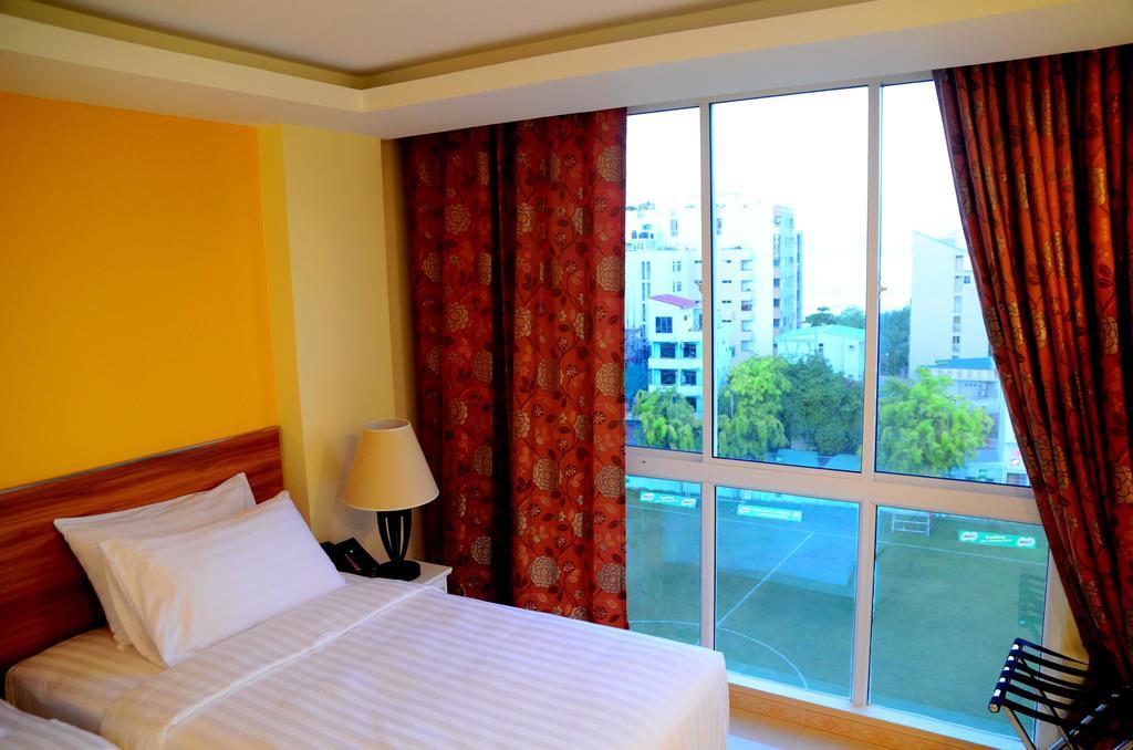 เดอะ แกรนด์ วิว Hotel มาเล ภายนอก รูปภาพ