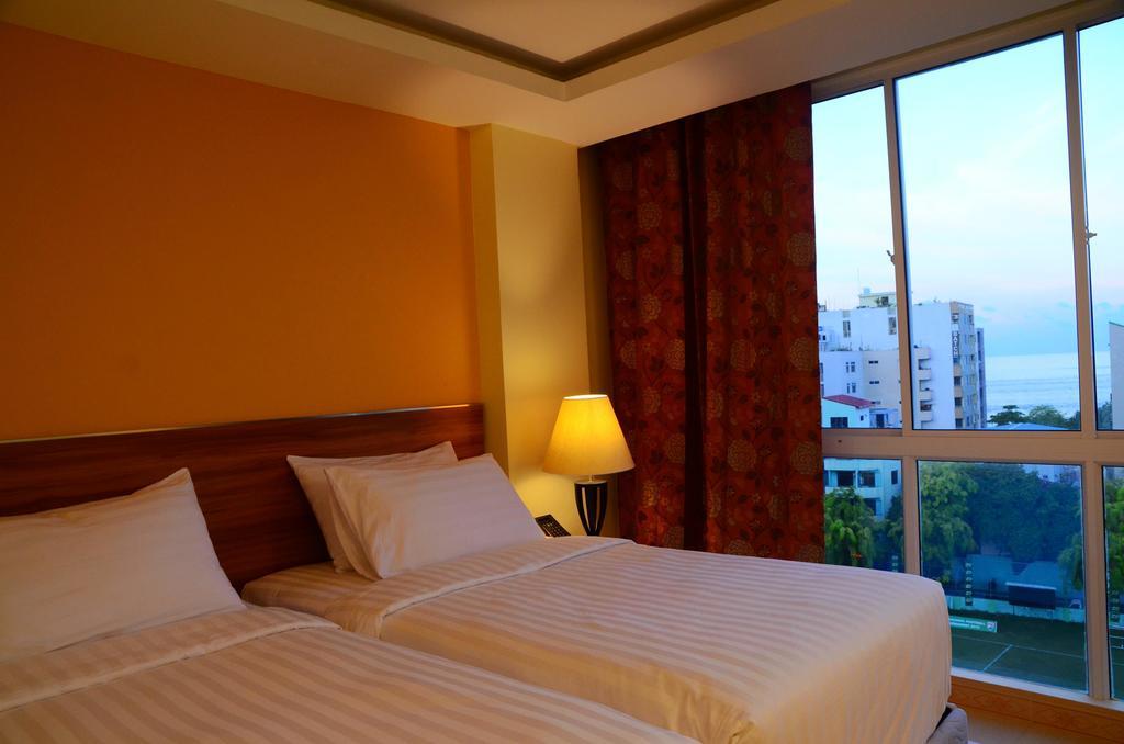 เดอะ แกรนด์ วิว Hotel มาเล ภายนอก รูปภาพ