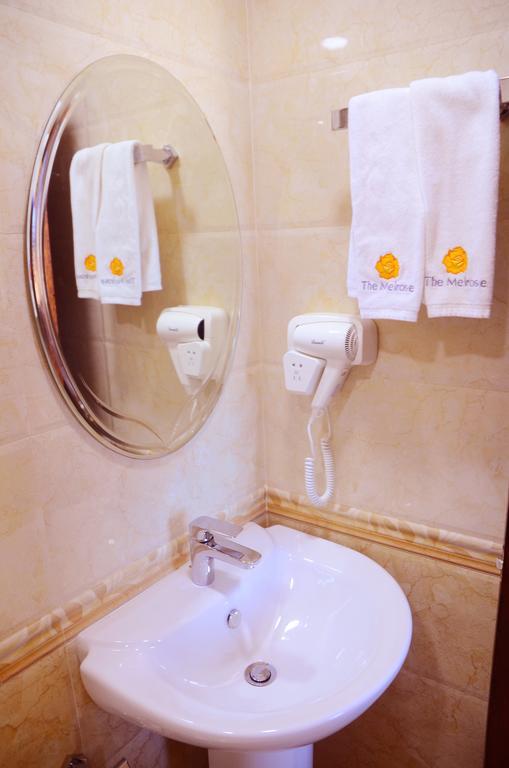 เดอะ แกรนด์ วิว Hotel มาเล ภายนอก รูปภาพ