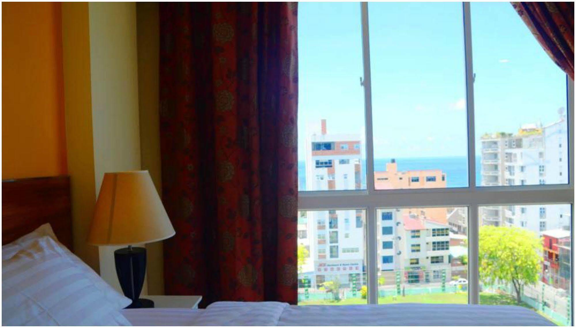 เดอะ แกรนด์ วิว Hotel มาเล ภายนอก รูปภาพ