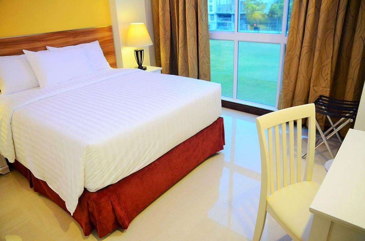 เดอะ แกรนด์ วิว Hotel มาเล ภายนอก รูปภาพ